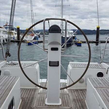 Отель Fantastico Velero Феррол Экстерьер фото